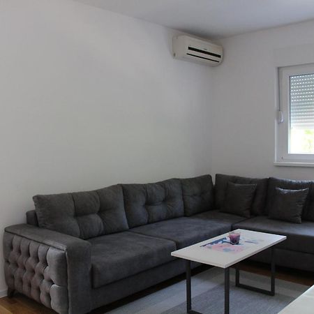 Vip Apartment Visoko Exteriör bild